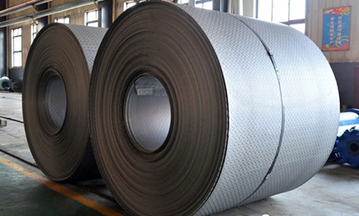 冠洲1500mm宽度热镀锌花纹板实现批量化生产 冠洲1500mm宽度热镀锌花纹板实现批量化生产