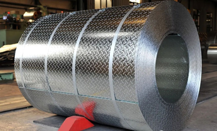 冠洲1500mm宽度热镀锌花纹板实现批量化生产 冠洲1500mm宽度热镀锌花纹板实现批量化生产