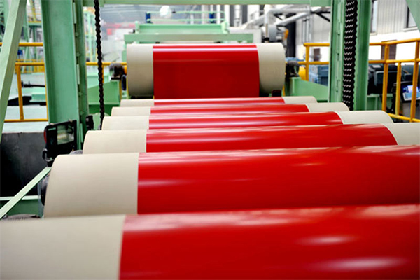 彩涂板生产线片段